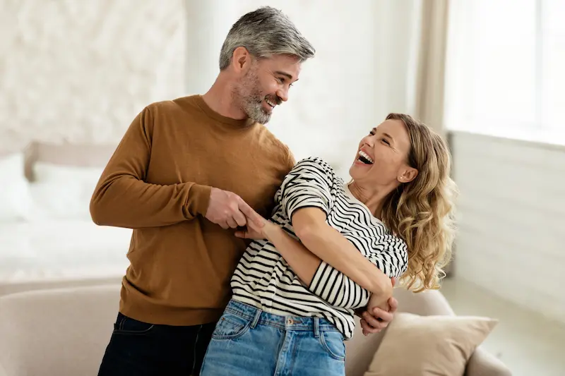 couple-dancing-01